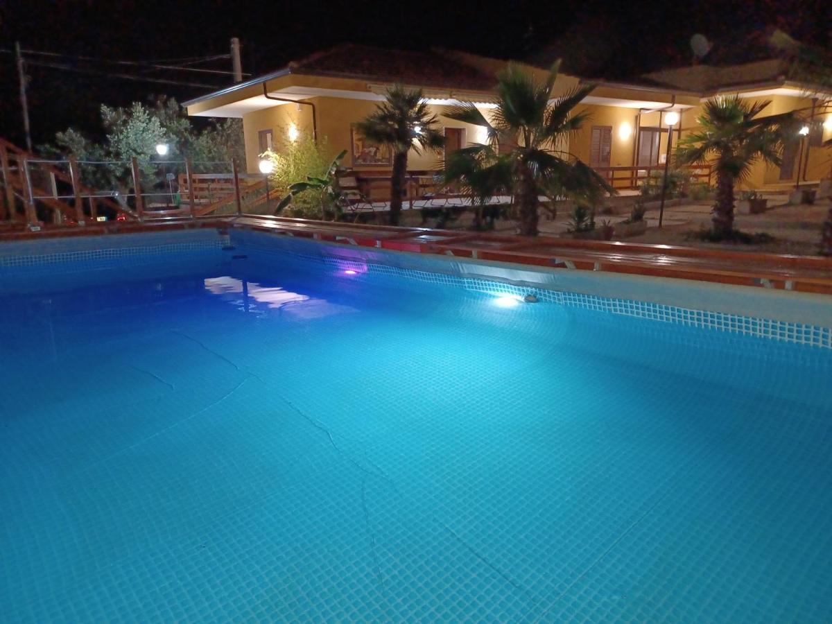 Turtle Island Apartments Santa Croce Camerina Exterior foto