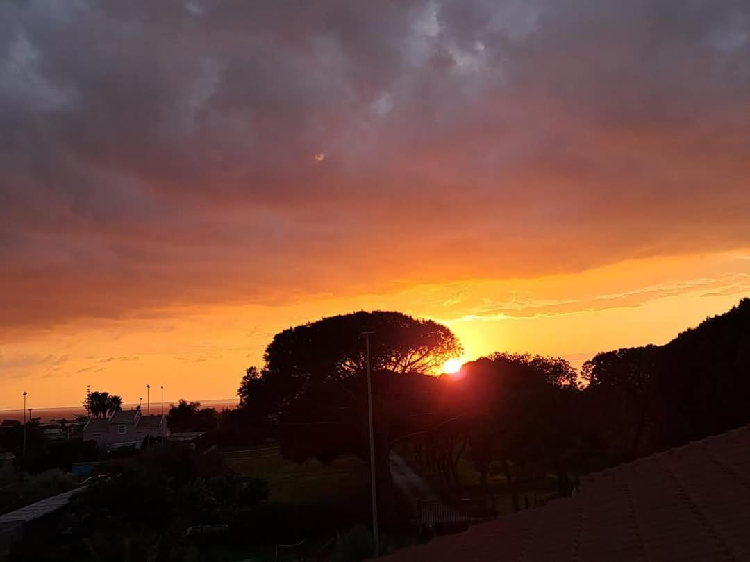 Turtle Island Apartments Santa Croce Camerina Exterior foto