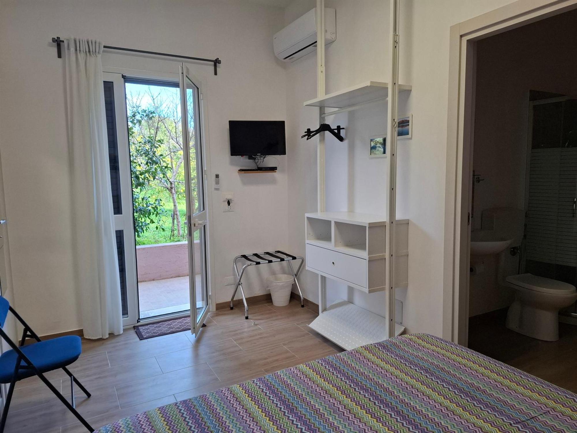 Turtle Island Apartments Santa Croce Camerina Exterior foto